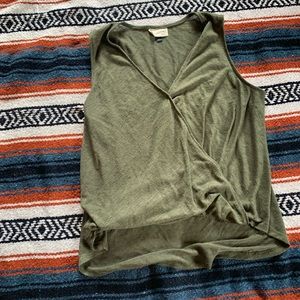 Universal Thread flowy sleeveless top